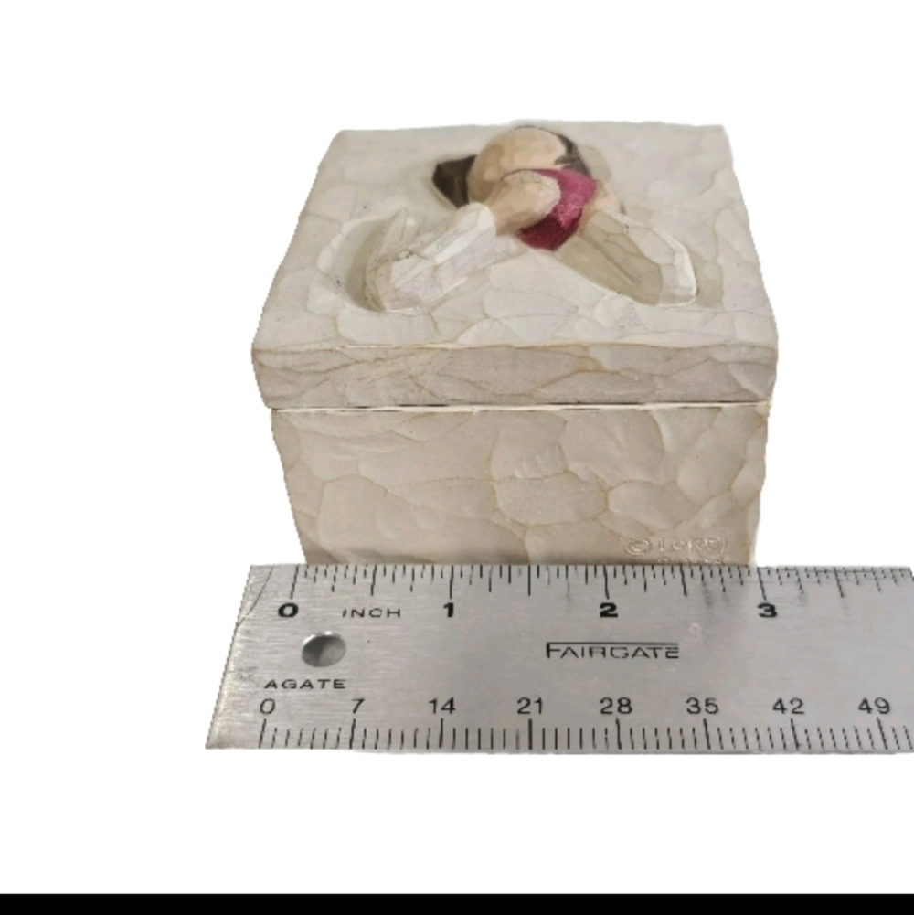 Willow Tree Square Keepsake Trinket Love Box by Lordi From the Heart 2003 - Picture 7 of 13